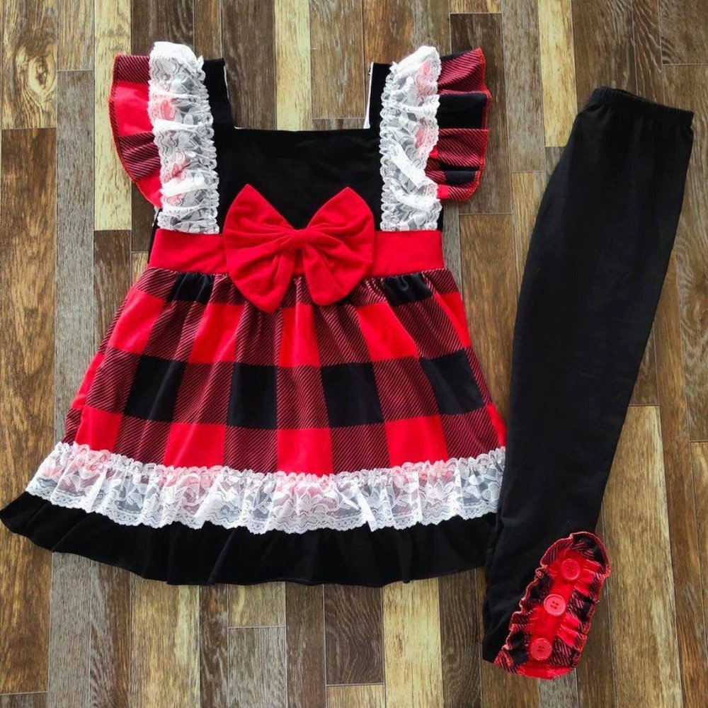 PLAID CHRISTMAS OUTFIT